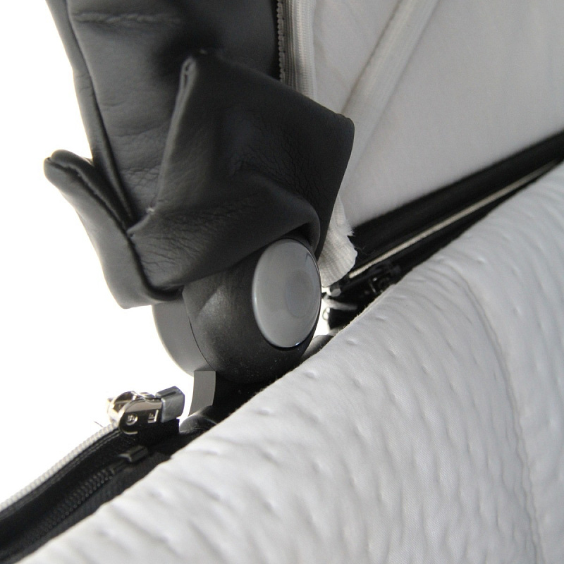 Детская коляска Sevillababy Tisso 2 в 1 черный экокожа