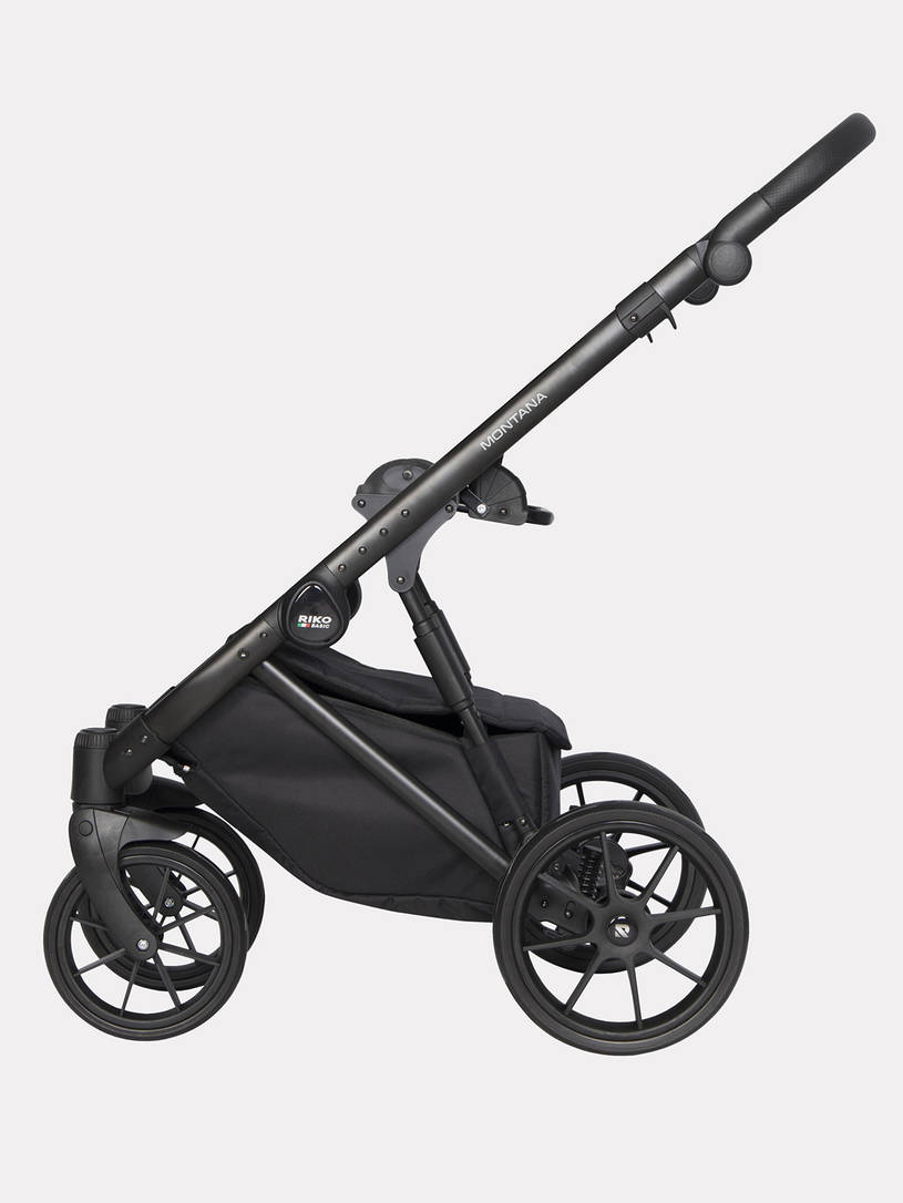Коляска 2 в 1 Riko Basic Montana Ecco 32 White-Light Silver