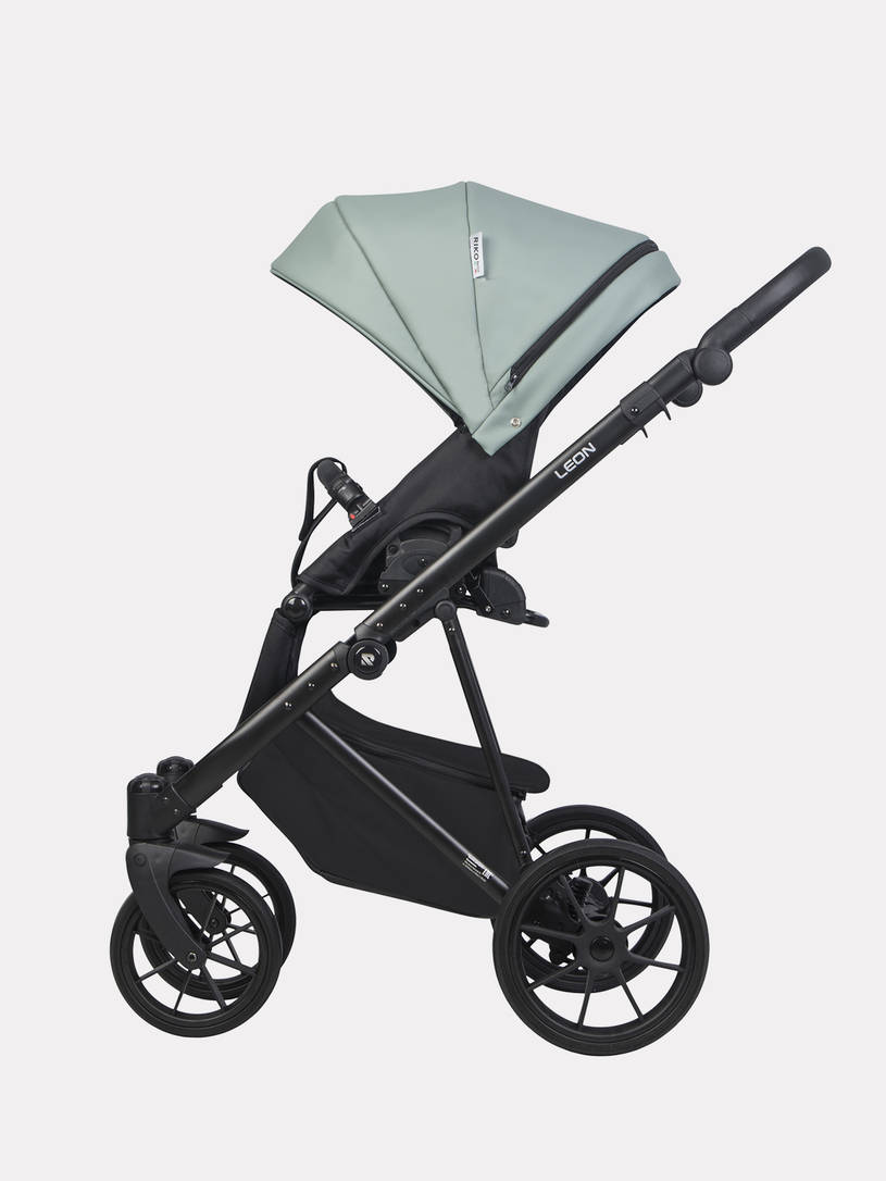 Коляска 2 в 1 Riko Basic Leon 01 Green