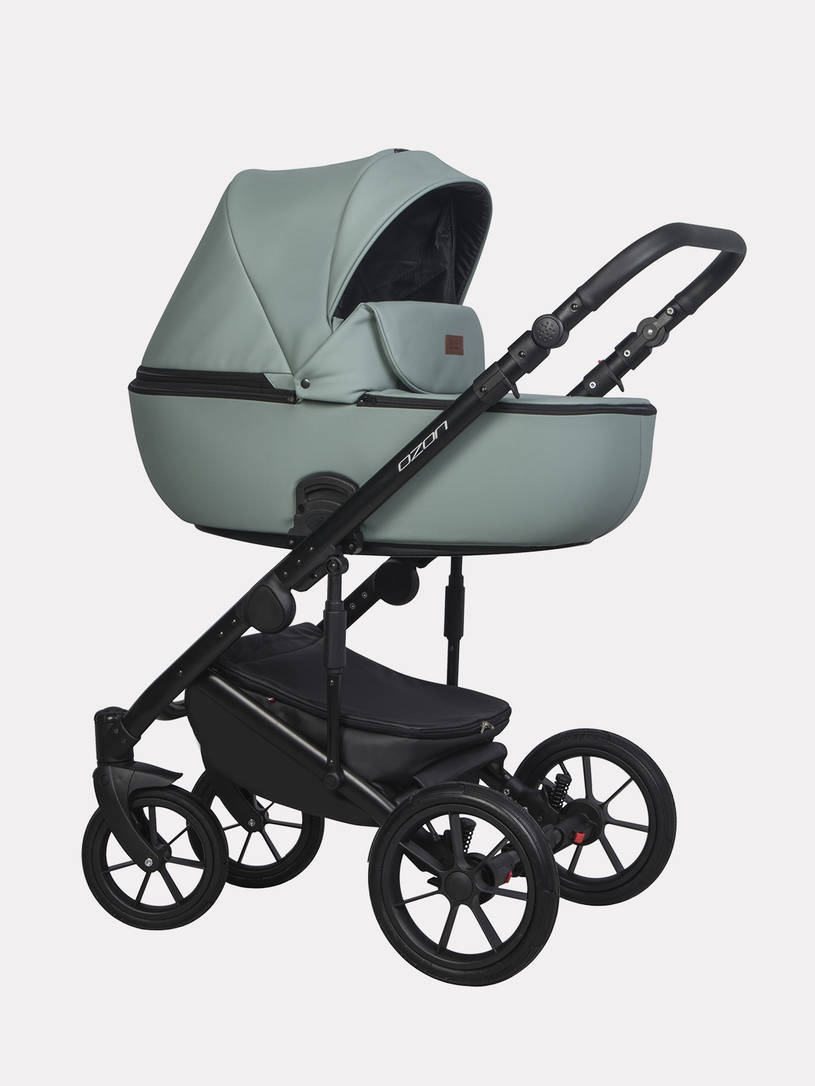 Коляска 2 в 1 Riko Basic Ozon Pastel 05, оливковый
