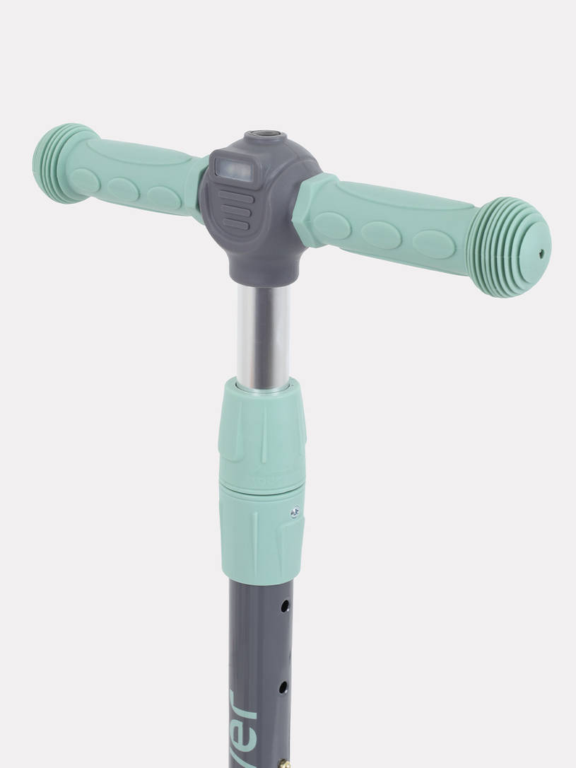 Самокат 3-х колесный Mowbaby Oliver Green