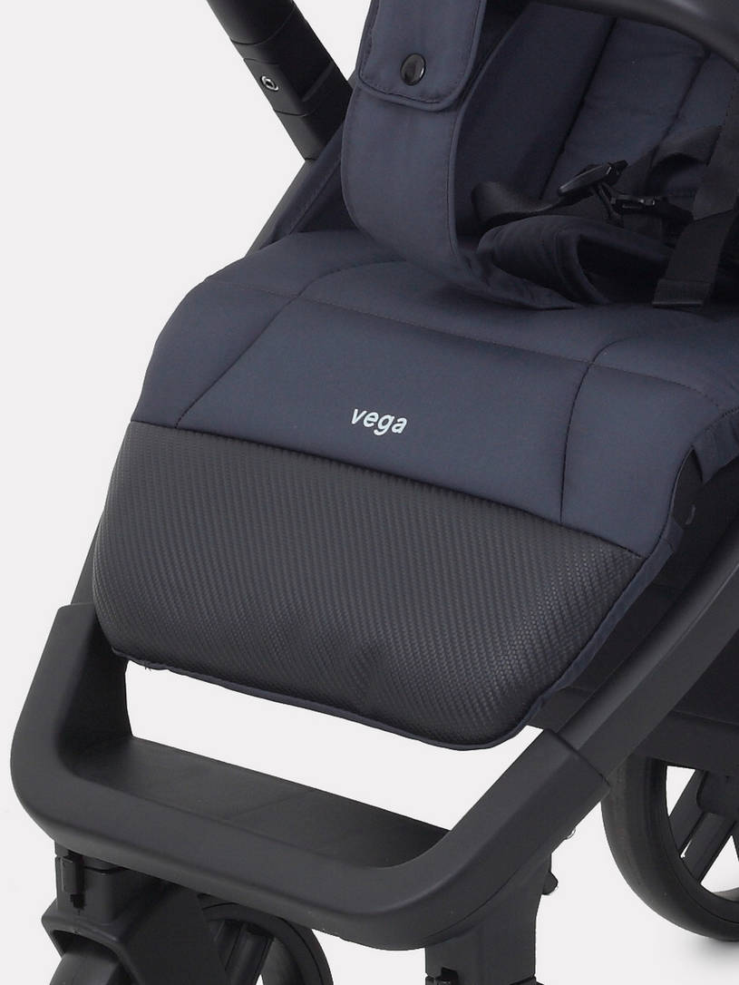Коляска прогулочная Rant basic Vega Graphite