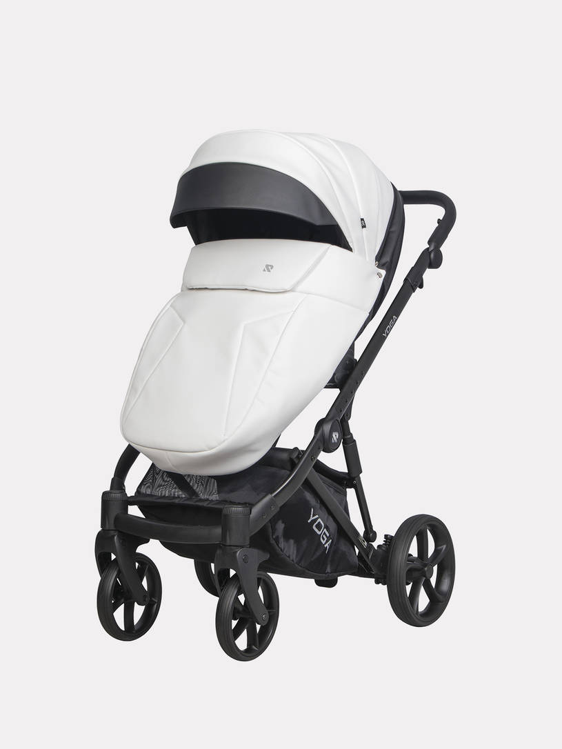 Коляска 3 в 1 Riko Basic Yoga Ecco 11 White, Белый