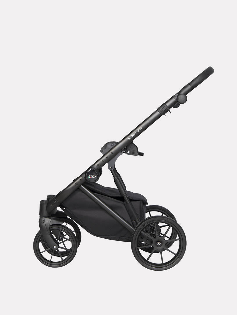 Коляска 2 в 1 Riko Basic Montana 05 светло-розовый