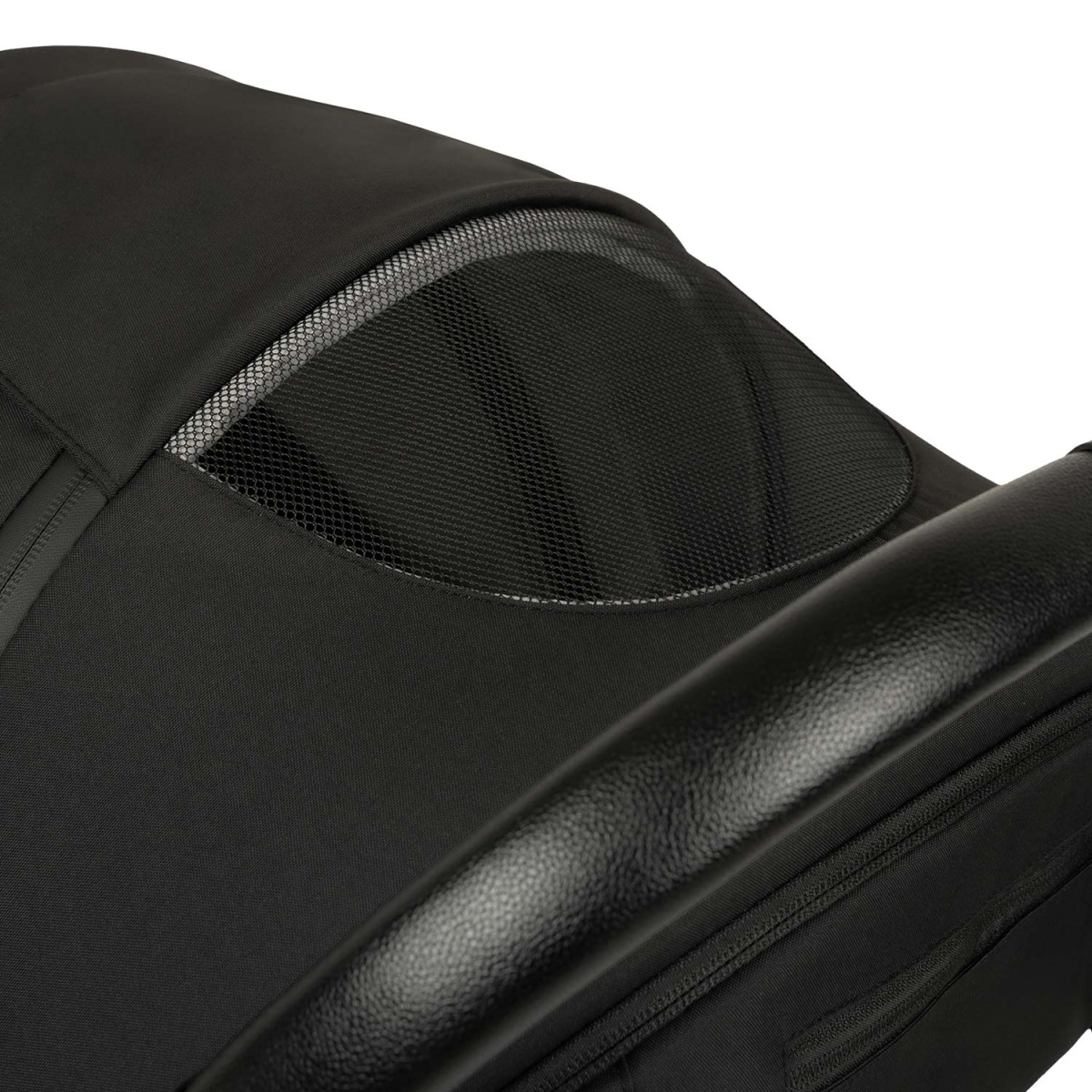 Коляска прогулочная Indigo VOLT черный