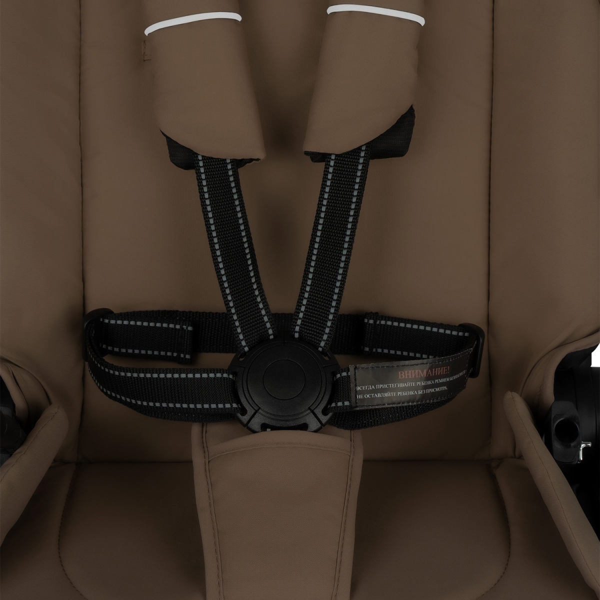 Коляска прогулочная Indigo GLOSS темно-бежевый