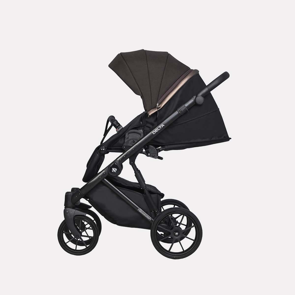КОЛЯСКА 3 В 1 RIKO BASIC DELTA 04 CHOCOLATE