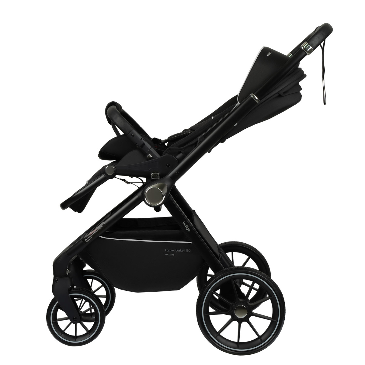 Коляска прогулочная Indigo GLOSS черный